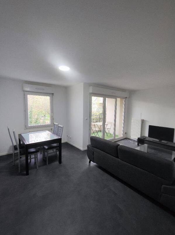 Appartement 3 pièces 71 m² · à Villefranche-sur-Saône · 71 m² · 845 €