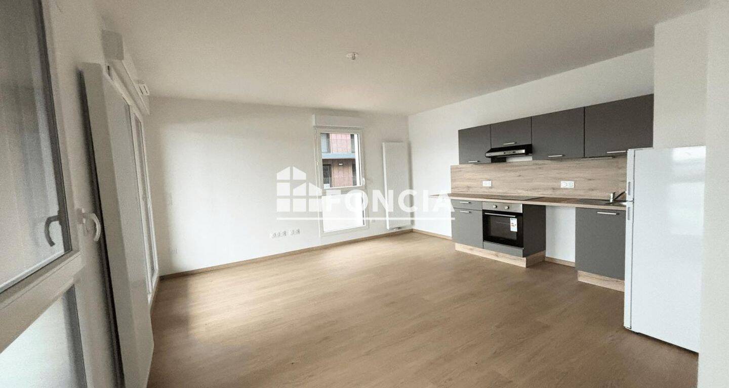 Appartement 3 pièces 62 m² · à Clermont-Ferrand · 62,3 m² · 905 €