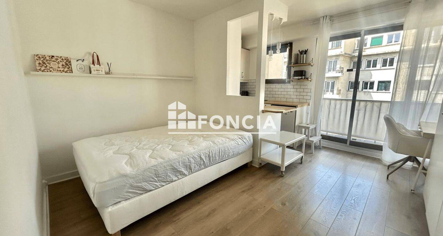 Appartement 1 pièce 23 m² · à Boulogne-Billancourt · 22,8 m² · 950 €