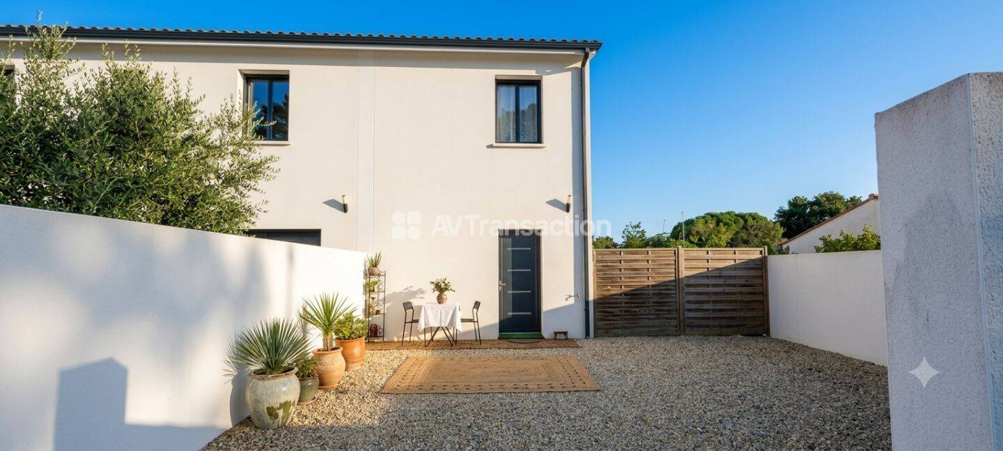 Maison 4 pièces 85 m² · à Arveyres · 85 m² · 232 000 €