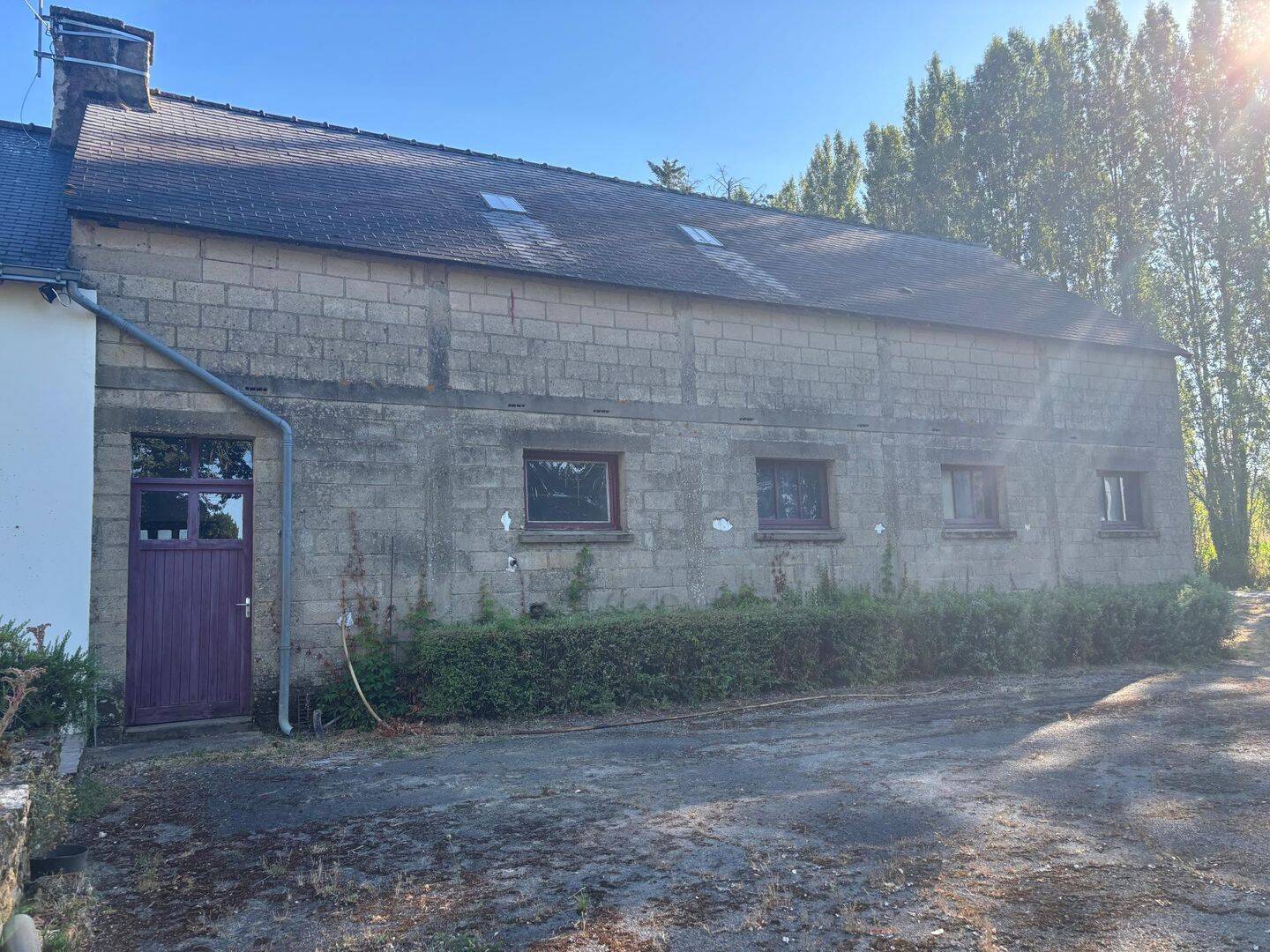 Maison 3 pièces 210 m² · à Pleucadeuc · 210 m² · 85 000 €