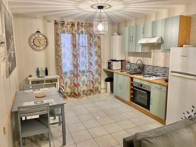 Appartement 2 pièces 44 m² · à Saint-Symphorien-d'Ozon · 44 m² · 695 €/mois