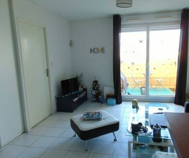 Appartement à louer 700 € 2 pièces 1 chambre 46 m² Dernier étage, Étage 1/1 Trois Quartiers-Centre Ville Poitiers 86000