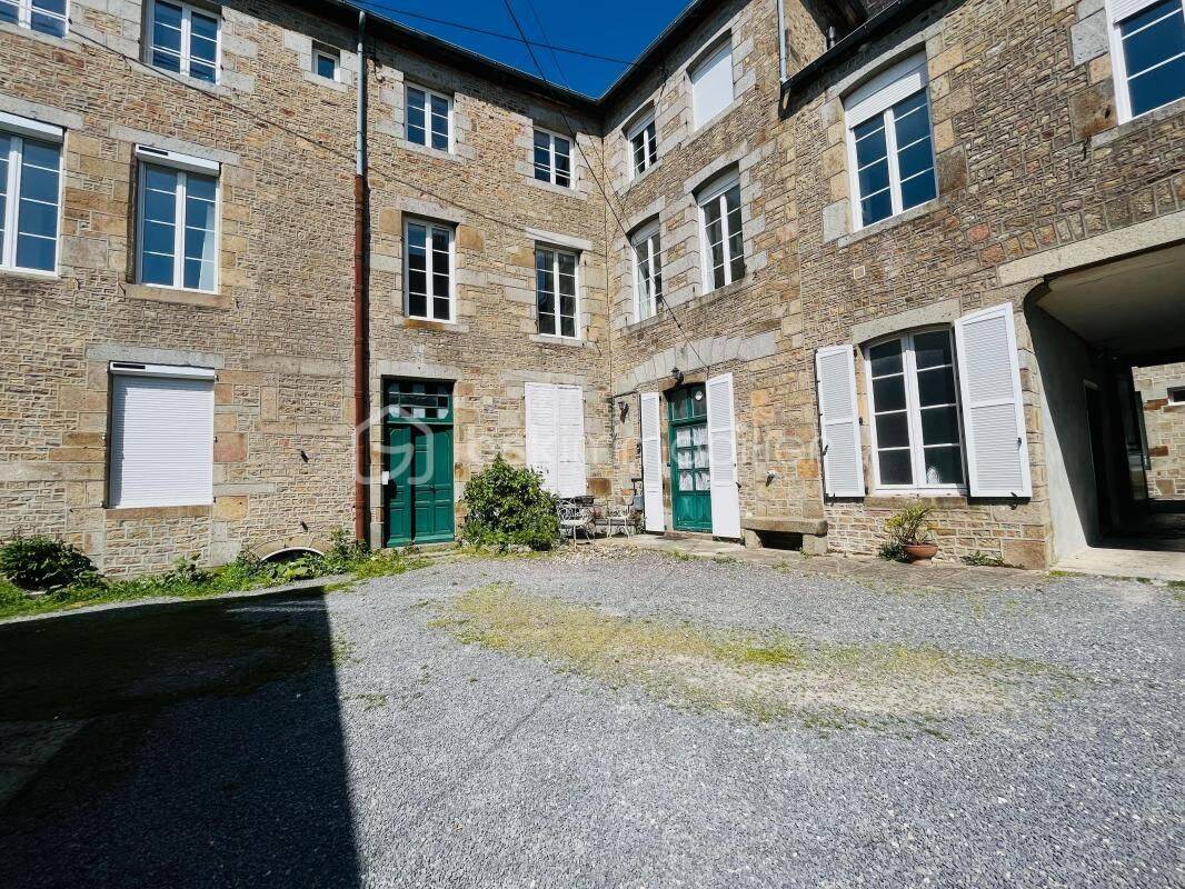 Appartement 4 pièces 65 m² · à Avranches · 64,5 m² · 126 000 €