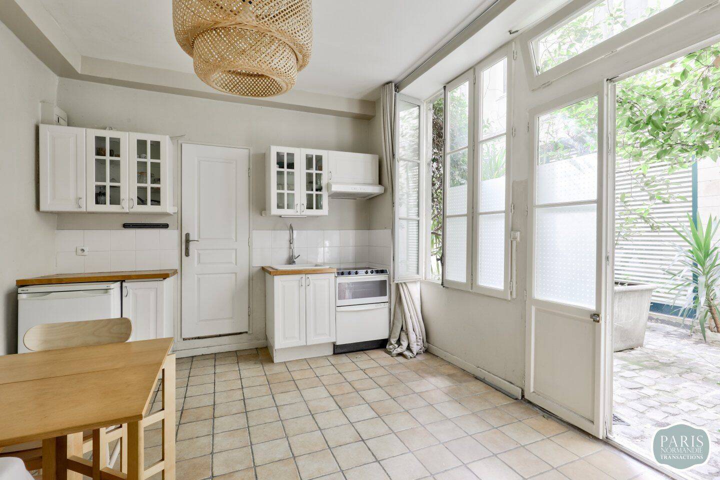 Appartement 3 pièces 67 m² · à Paris 1er Arrondissement · 66,8 m² · 650 000 €