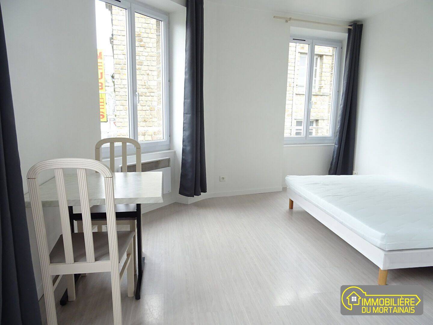 Appartement 1 pièce 18 m² · à Mortain-Bocage · 18,1 m² · 275 €