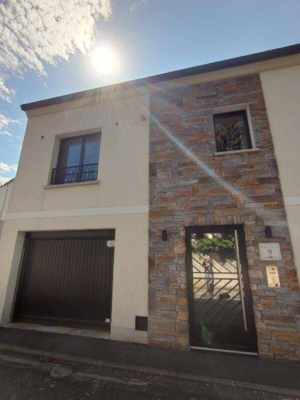 Appartement 1 pièce 21 m² · à Noisy-le-Grand · 21 m² · 610 €