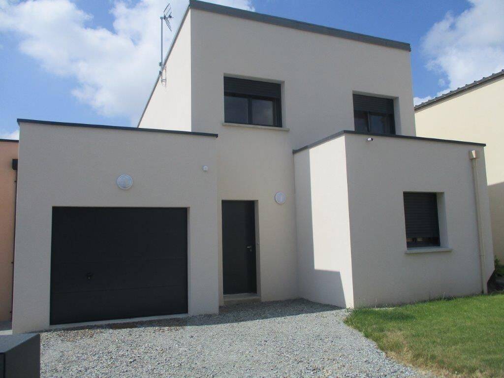 Maison 5 pièces 120 m² · à Vitré · 120 m² · 990 €