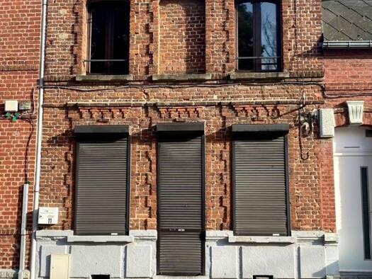 Maison à vendre 129 500 € 3 pièces 2 chambres 90 m² 240 m² de terrain Préseau 59990