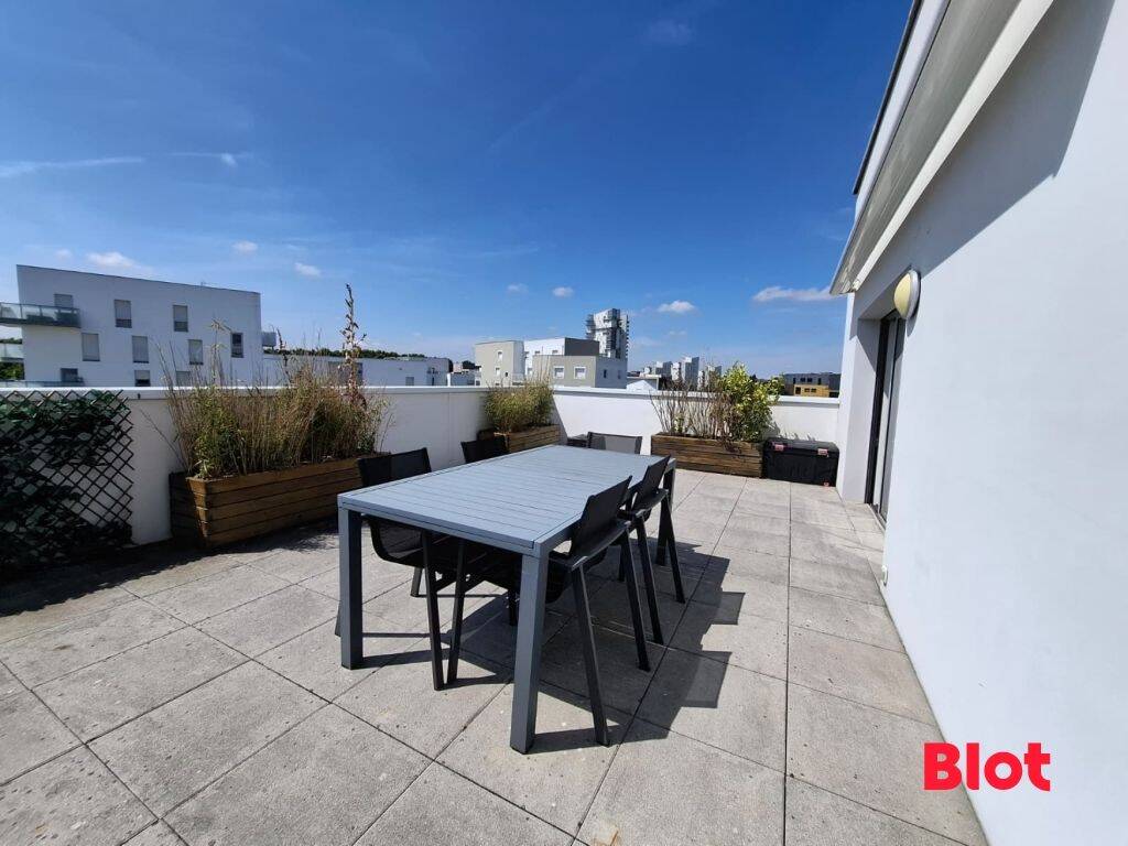 Appartement 4 pièces 82 m² · à Rennes · 81,7 m² · 351 750 €