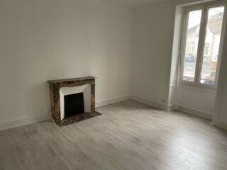 Appartement 1 pièce 42 m² · à Aurillac · 41,5 m² · 380 €