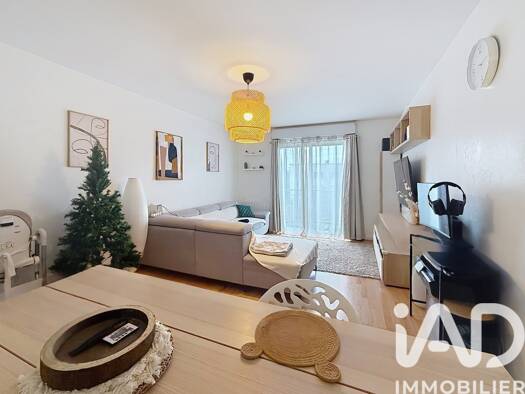 Appartement à vendre 315 000 € 4 pièces 3 chambres 85 m² Étage 2/2 Pinot Blagnac 31700