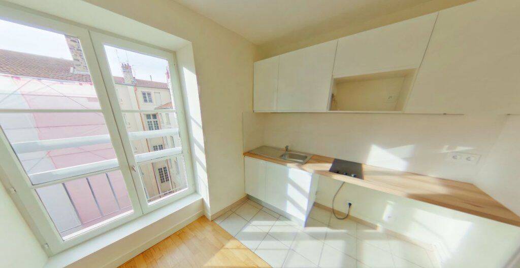 Appartement 1 pièce 23 m² · à Lyon 2ème Arrondissement · 23 m² · 608 €