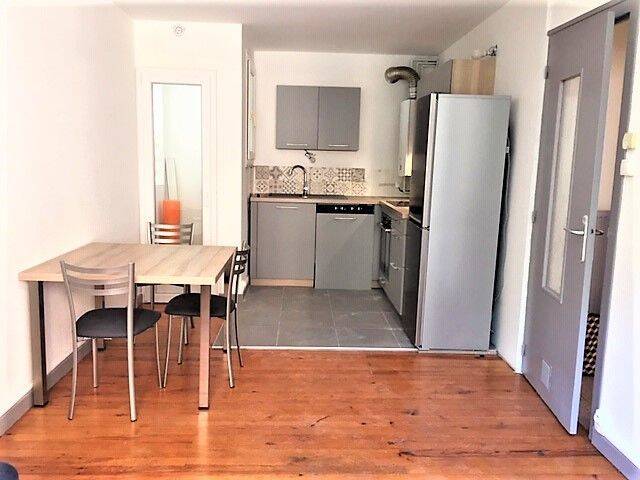 Appartement 3 pièces 51 m² · à Grenoble · 50,7 m² · 663 €
