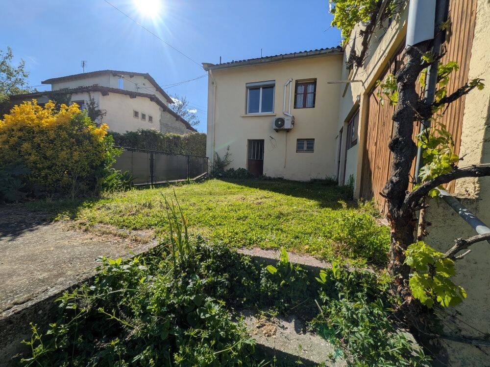 Maison 6 pièces 137 m² · à Frouzins · 137 m² · 222 600 €