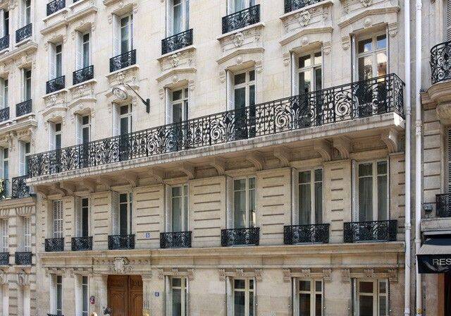 Appartement 4 pièces 92 m² · à Paris 16ème Arrondissement · 92 m² · 3 367 €