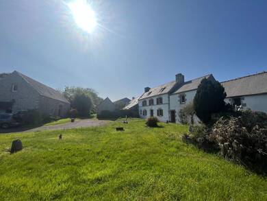 Mas à vendre 325 500 € 5 pièces 4 chambres 130 m² 5 807 m² de terrain Beuzec-Cap-Sizun 29790