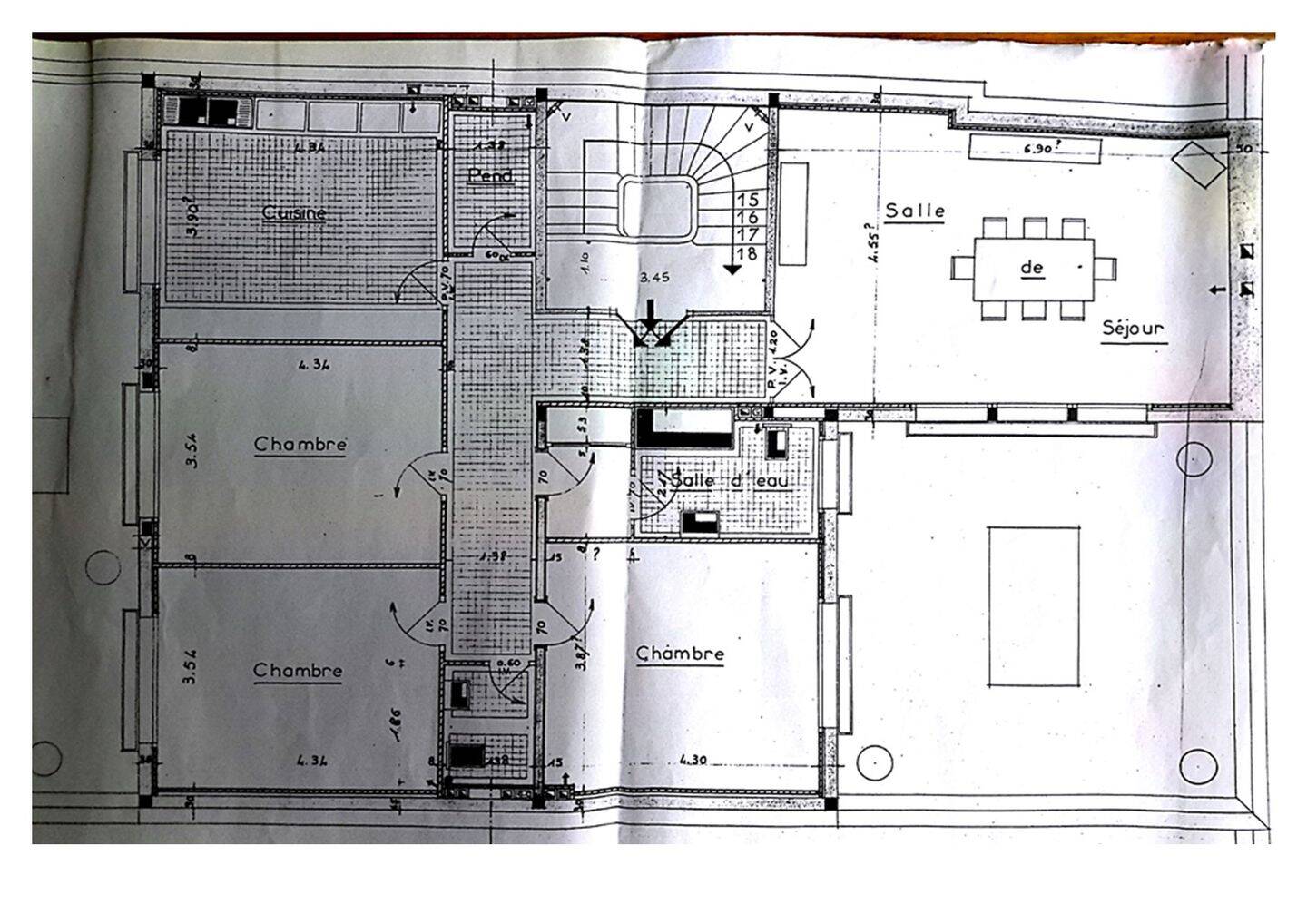 Appartement à louer T4/F4 128 m² 1088 € Centre Ville Quimper (29000)