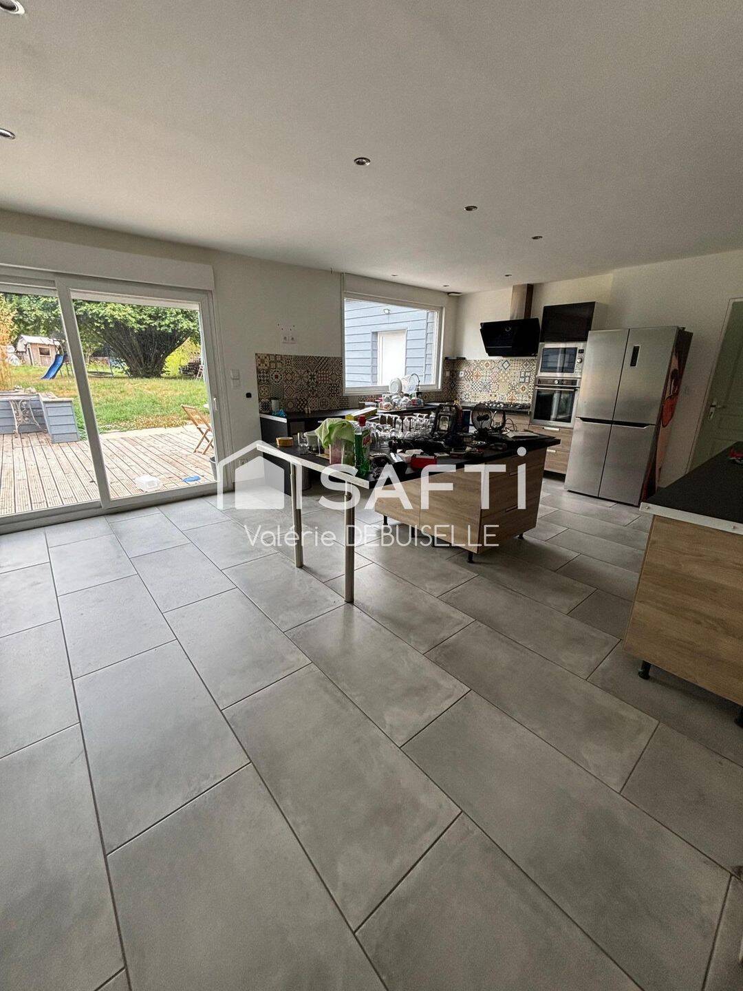 Maison 8 pièces 142 m² · à Barlin · 142 m² · 169 000 €