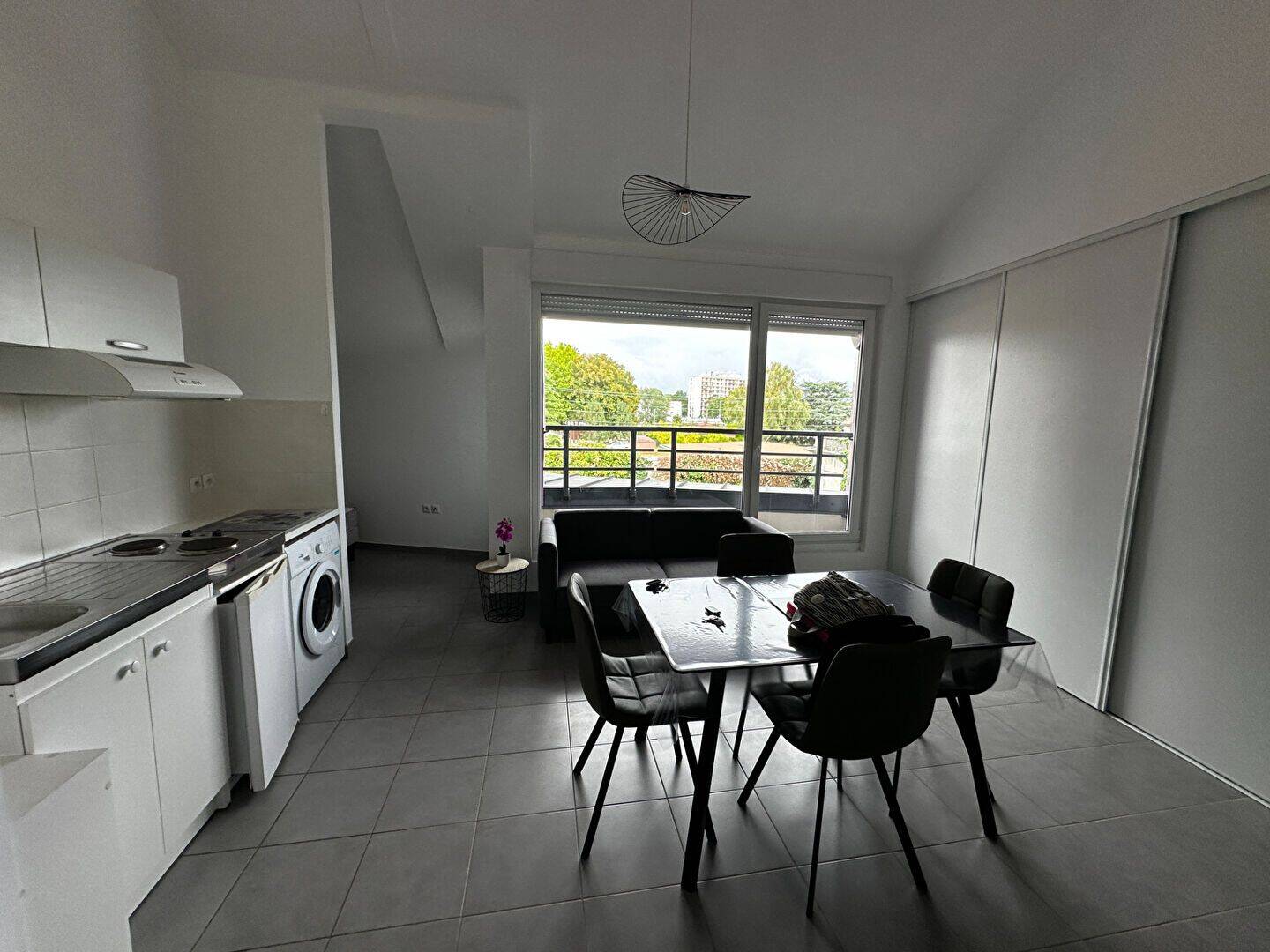 Appartement 1 pièce 34 m² · à Reims · 33,9 m² · 684 €/mois