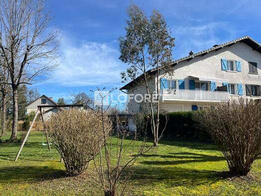 Maison à vendre 306 000 € 7 pièces 4 chambres 167 m² 1 124 m² de terrain Orgelet 39270