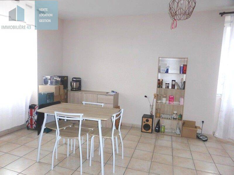 Appartement 3 pièces 55 m² · à Le Puy-en-Velay · 55,1 m² · 468 €