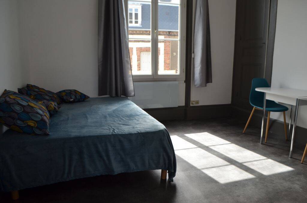 Appartement 1 pièce 20 m² · à L'Aigle · 20 m² · 350 €
