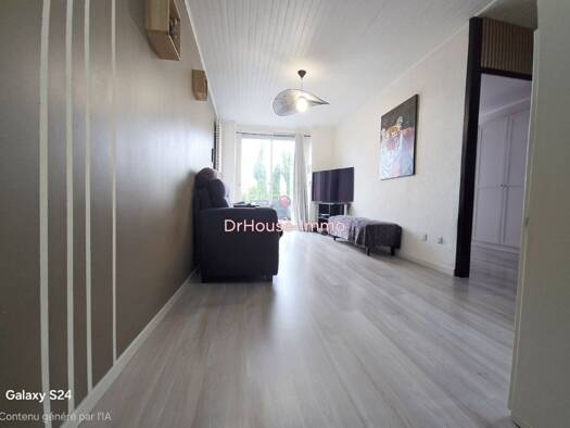 Appartement à vendre 128 000 € 2 pièces 1 chambre 50 m² RDC/2 Centre Ville Saint-Genest-Lerpt 42530