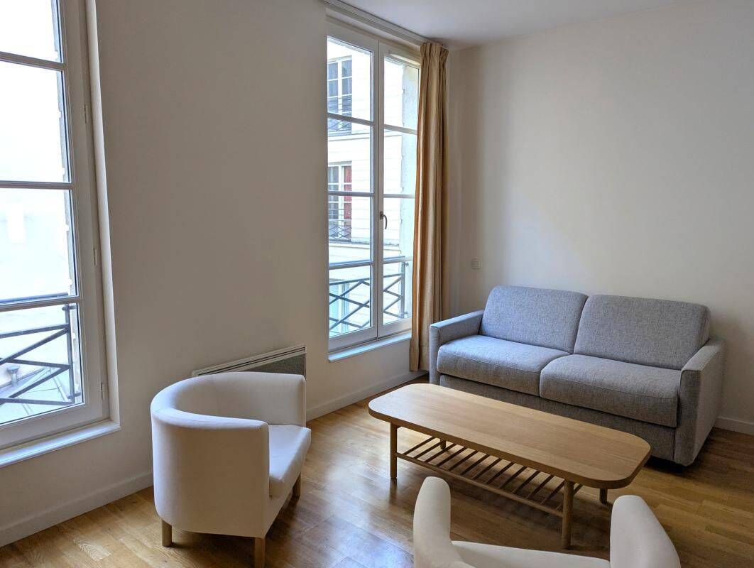 Appartement 3 pièces 68 m² · à Paris 9ème Arrondissement · 68 m² · 2 478 €/mois