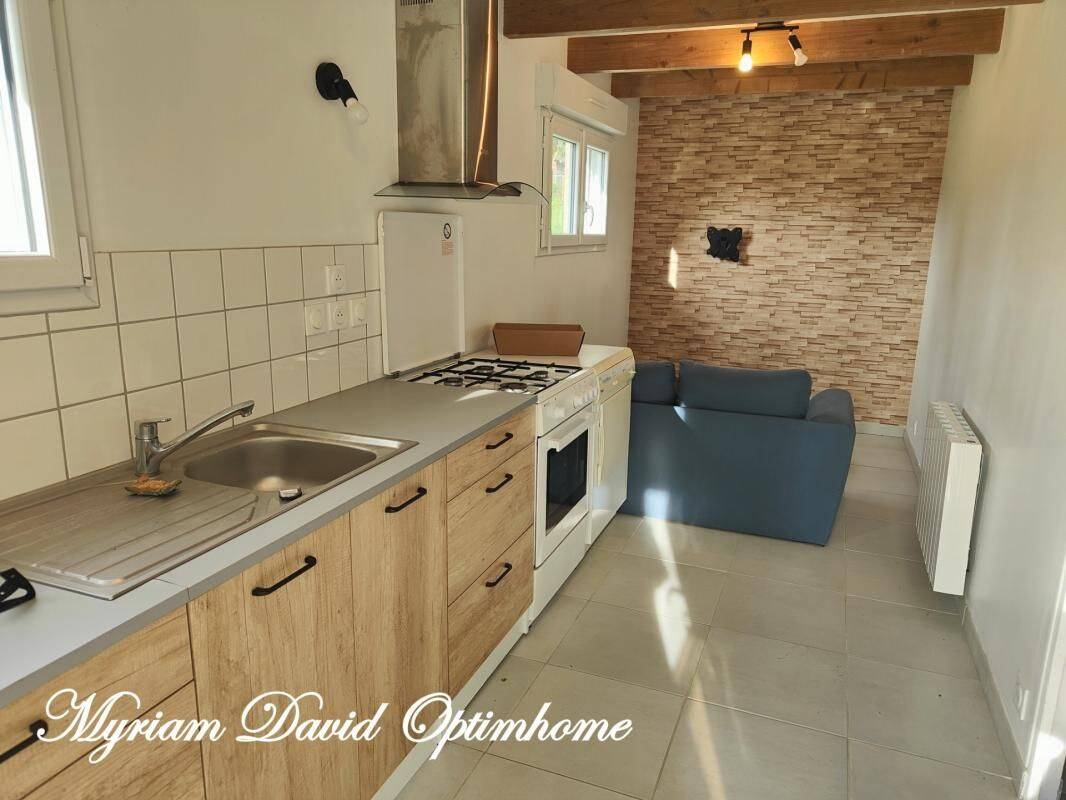 Maison 2 pièces 28 m² · à Guerlédan · 28 m² · 352 €