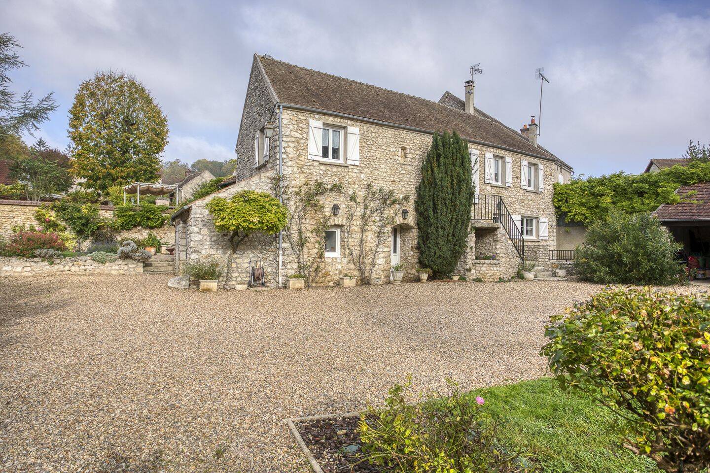 Maison 5 pièces 190 m² · à Septeuil · 190 m² · 595 000 €