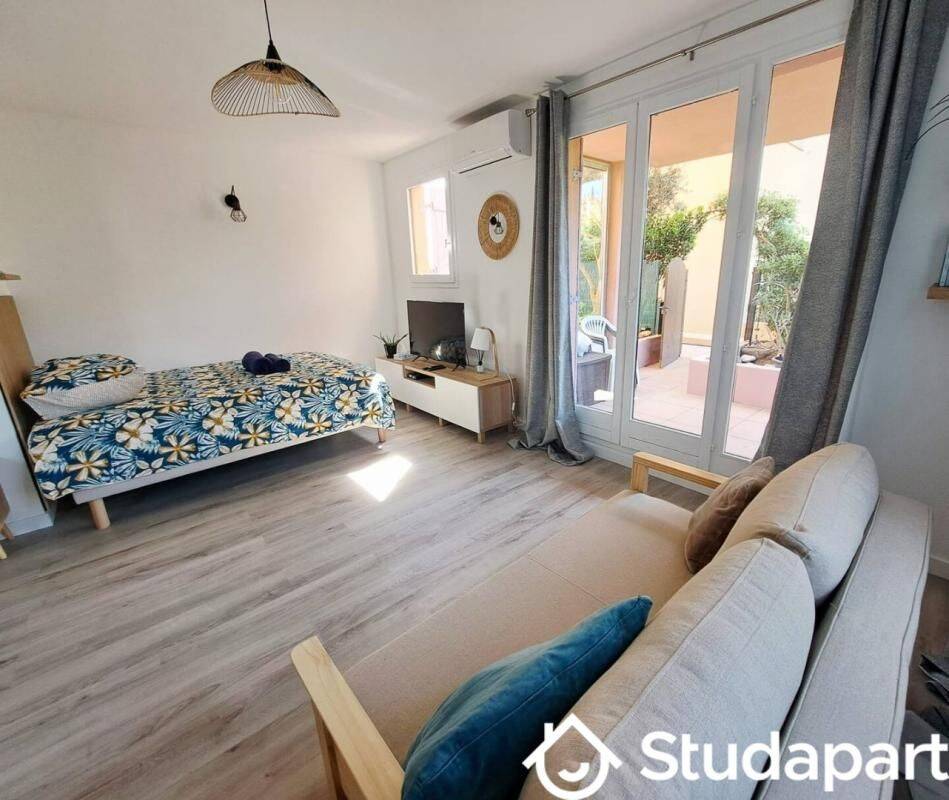 Appartement 1 pièce 32 m² · à Carqueiranne · 32 m² · 990 €/mois