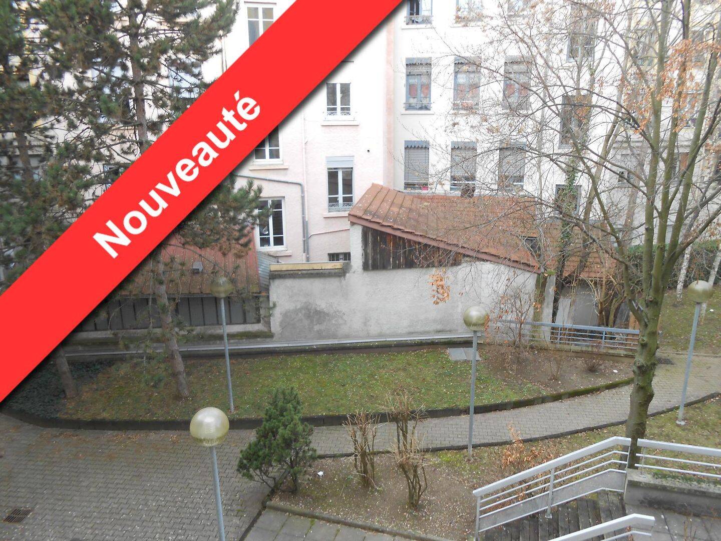 Appartement 1 pièce 26 m² · à Caluire-Et-Cuire · 26 m² · 564 €