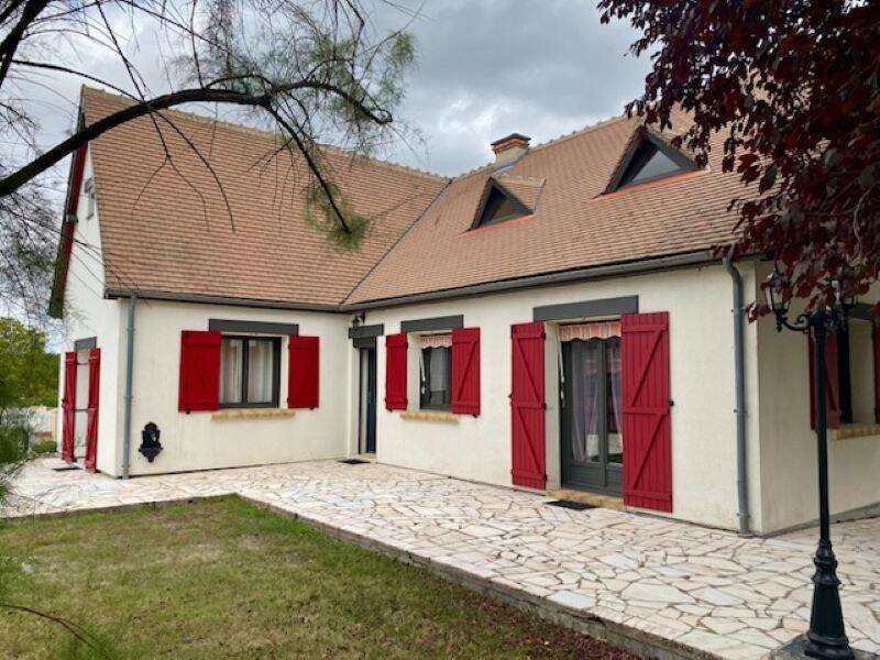 Maison 7 pièces 143 m² · à Veuzain-sur-Loire · 143 m² · 211 500 €