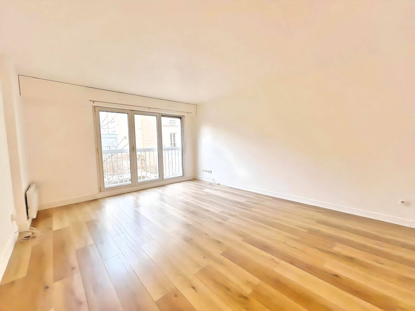 Appartement 3 pièces 72 m² · à Paris 14ème Arrondissement · 72 m² · 1 970 €/mois