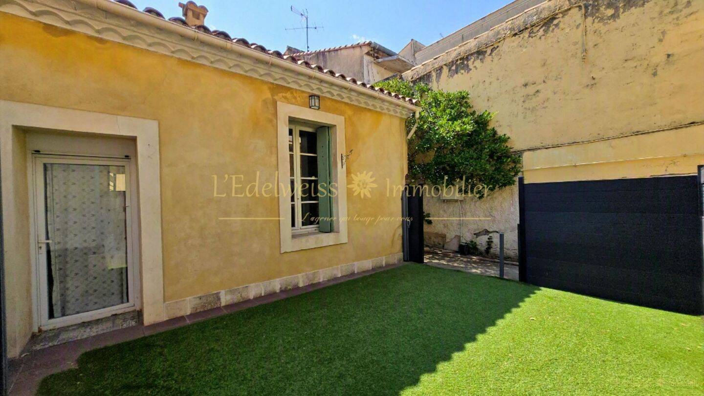 Maison 5 pièces 106 m² · à Nîmes · 106 m² · 228 000 €