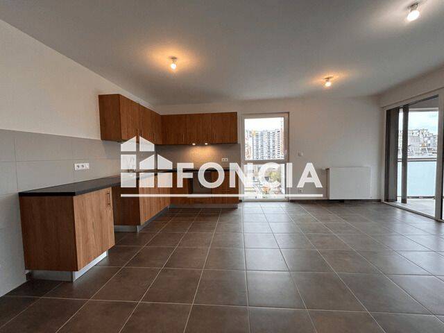 Appartement 4 pièces 87 m² · à Grenoble · 87,4 m² · 1 137 €/mois