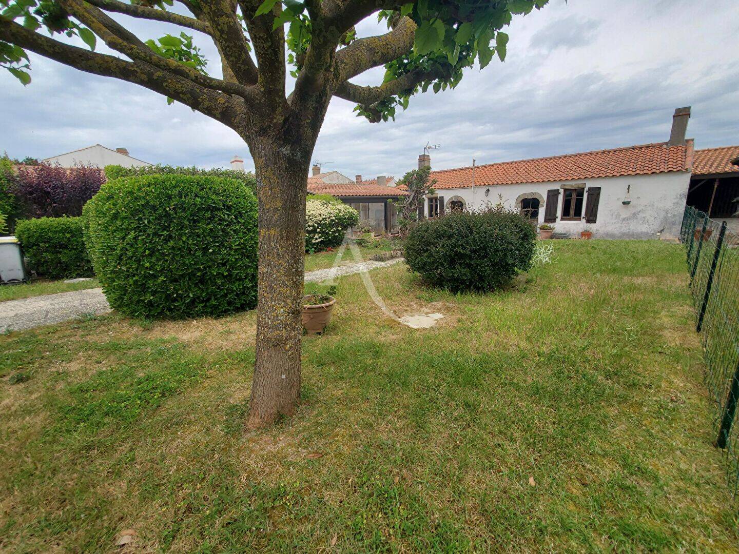 Maison 10 pièces 177 m² · à La Guérinière · 177 m² · 438 600 €