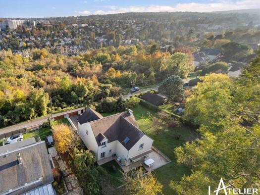 Maison à vendre - Première occupation 1 050 000 € 7 pièces 5 chambres 196 m² 1 026 m² de terrain Mareil-Marly 78750