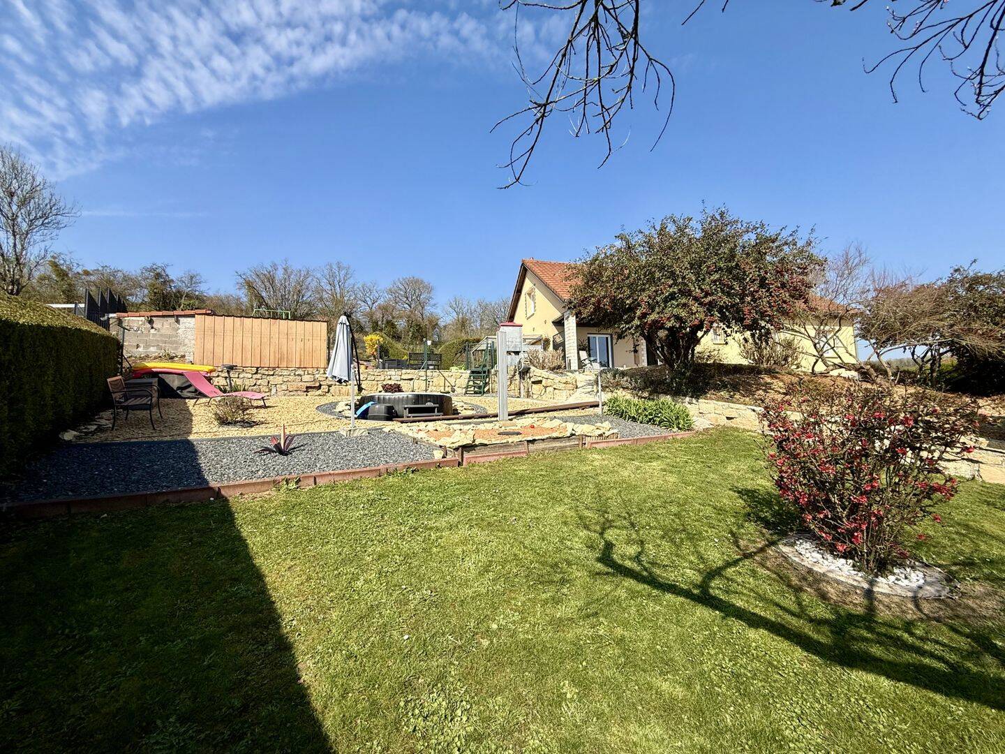 Maison 6 pièces 169 m² · à Marville · 169 m² · 350 000 €