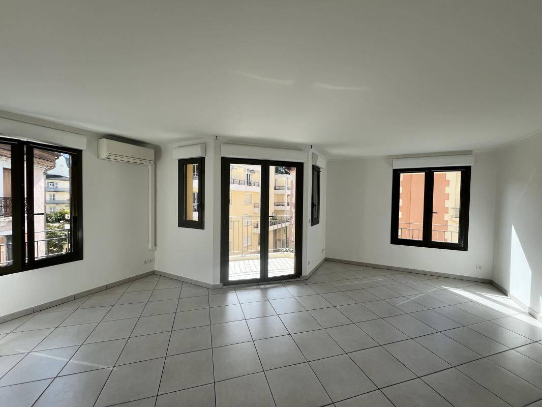Appartement 3 pièces 68 m² · à Aix-les-Bains · 68 m² · 1 200 €/mois