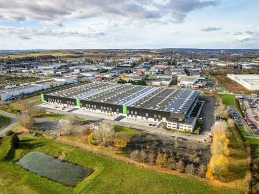 Entrepôt à louer 126 351 € 30 943 m² d'espace de stockage Allonne 60000