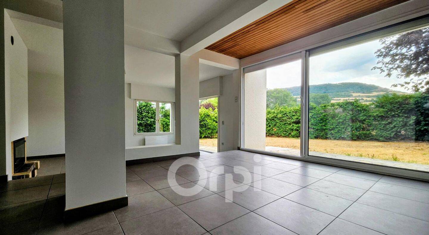Maison 4 pièces 121 m² · à Veyre-Monton · 120,6 m² · 349 500 €