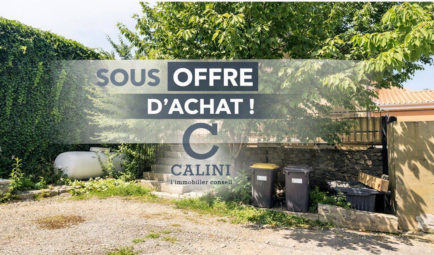 Maison 3 pièces 77 m² · à Sainte-Anastasie · 77 m² · 160 000 €