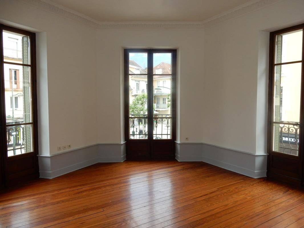 Appartement 2 pièces 55 m² · à Aix-les-Bains · 55 m² · 702 €/mois