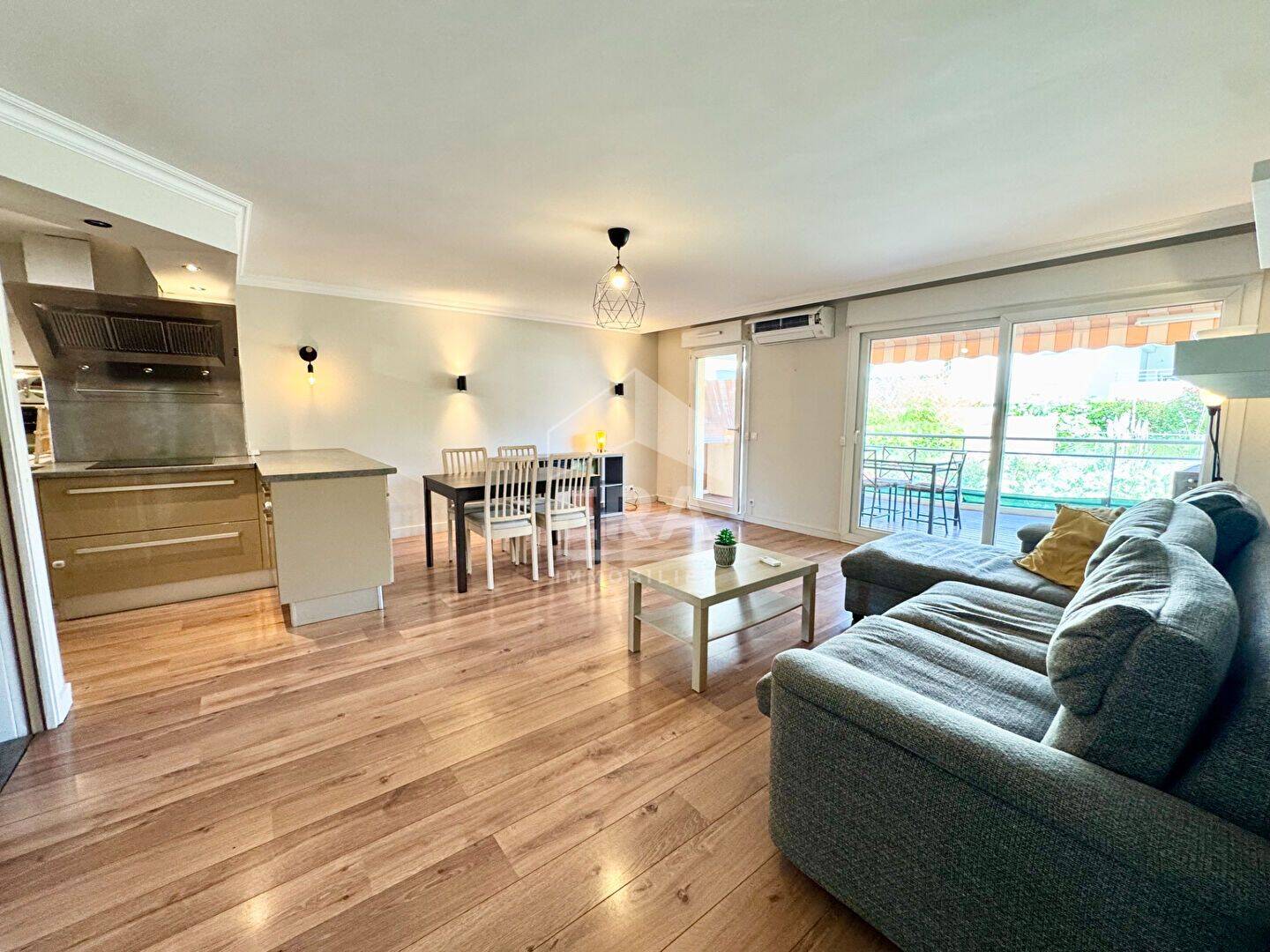 Appartement 3 pièces 63 m² · à Le Cannet · 63,1 m² · 347 000 €