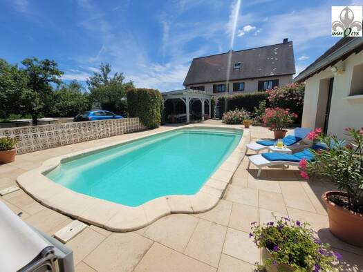 Maison à vendre 319 000 € 6 pièces 4 chambres 184 m² 2 359 m² de terrain Beaumont-sur-Grosne 71240