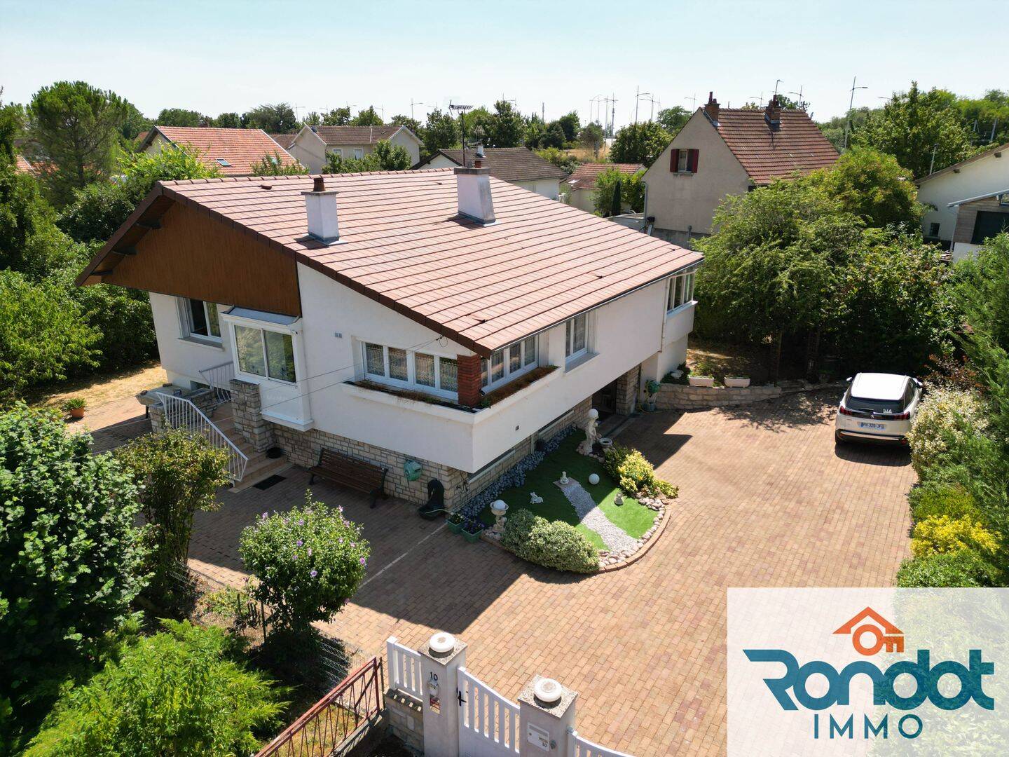 Maison 7 pièces 147 m² · à Longvic · 147 m² · 370 000 €