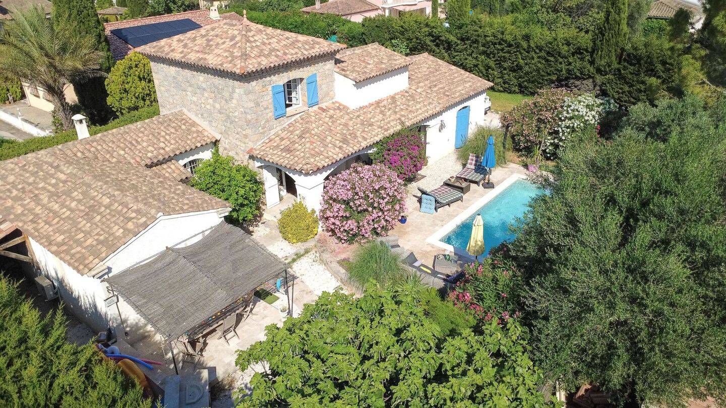 Maison 6 pièces 160 m² · à Le Muy · 160 m² · 624 000 €