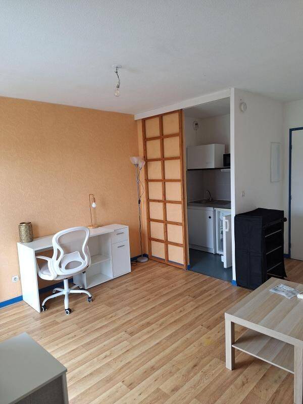 Appartement 1 pièce 23 m² · à Blagnac · 22,7 m² · 660 €/mois